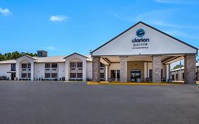Clarion Pointe Marshall